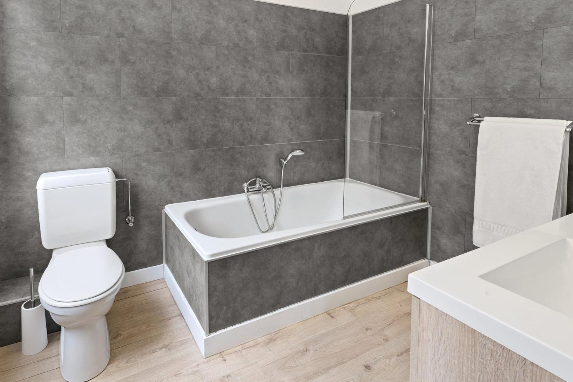 Apartment In Brussels, Lantsheere By Homenhancement Sa Bagian luar foto