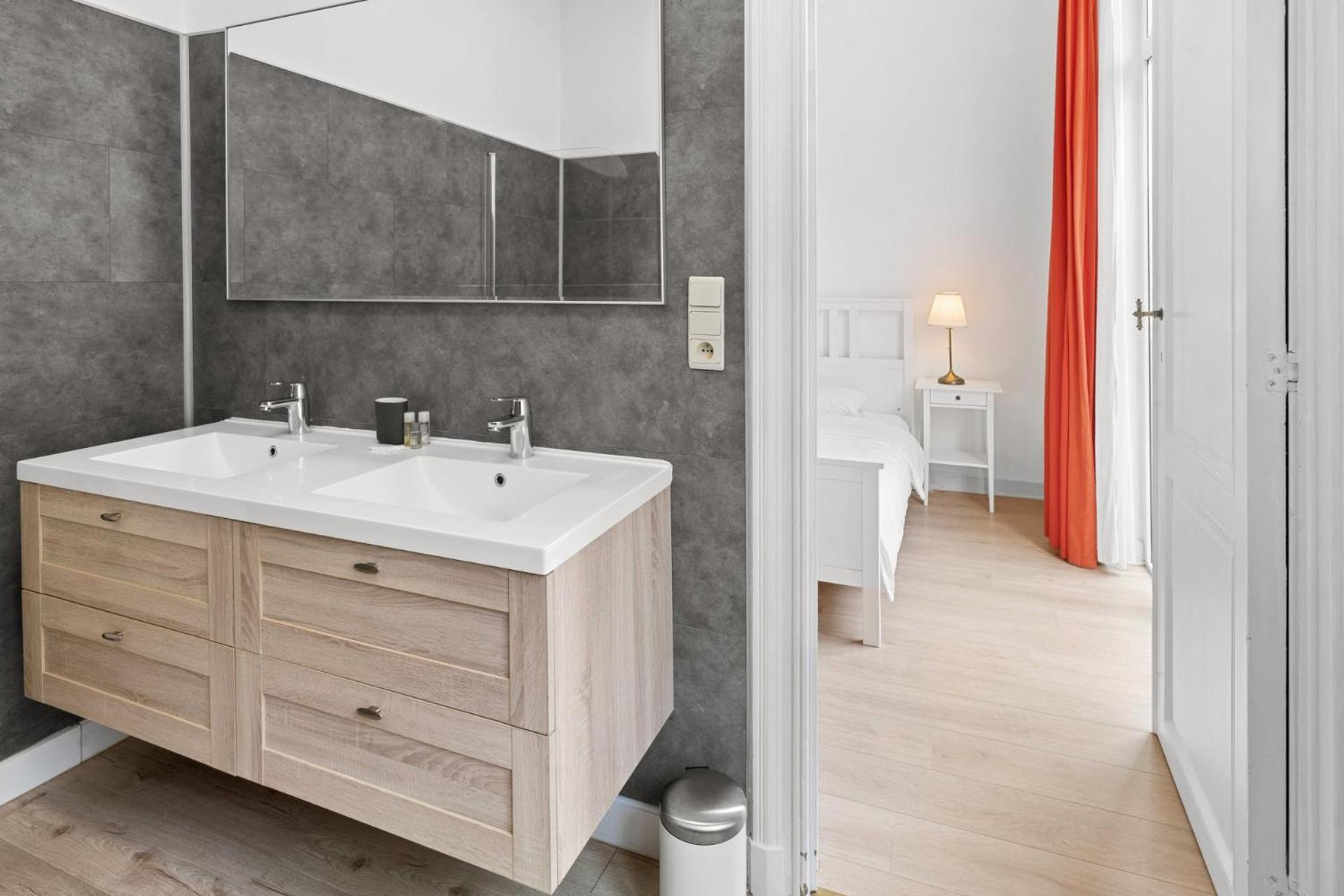 Apartment In Brussels, Lantsheere By Homenhancement Sa Bagian luar foto