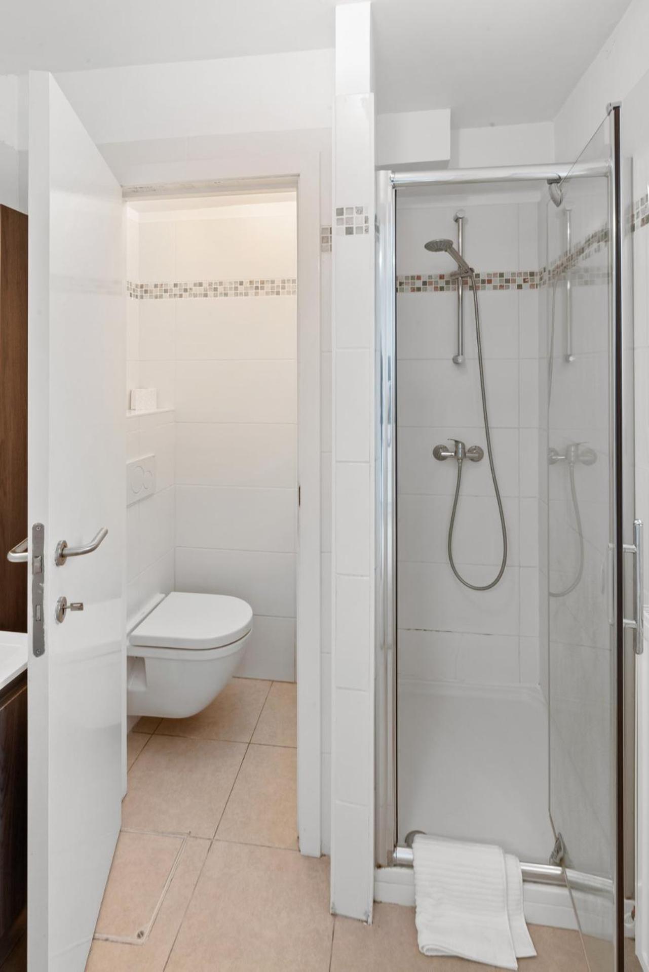 Apartment In Brussels, Lantsheere By Homenhancement Sa Bagian luar foto